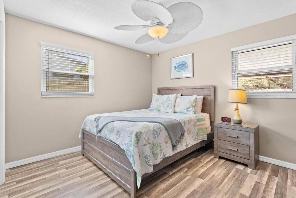 Perfect For Family Gatherings With A Heated Pool! - Clearwater'S Clear Choice Bagian luar foto