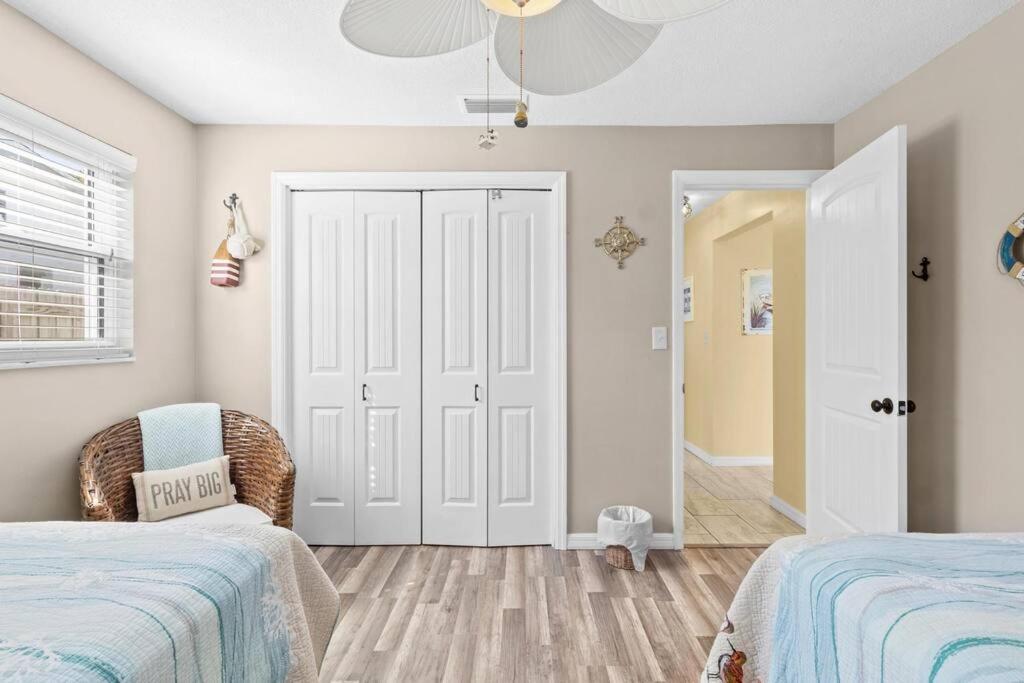 Perfect For Family Gatherings With A Heated Pool! - Clearwater'S Clear Choice Bagian luar foto
