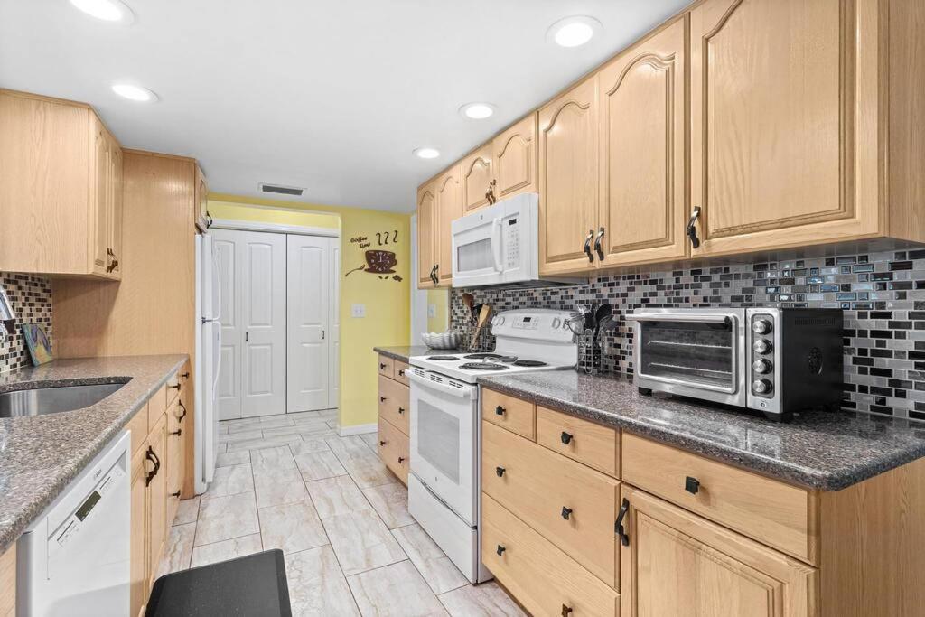 Perfect For Family Gatherings With A Heated Pool! - Clearwater'S Clear Choice Bagian luar foto